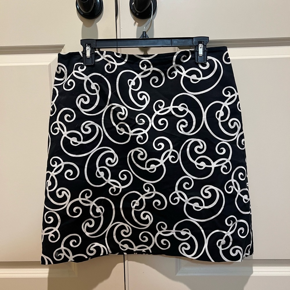 Elegant Black and White Swirl Skirt